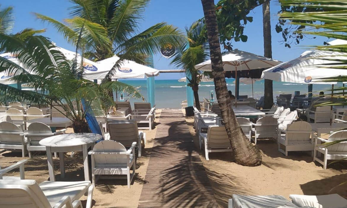>Maré Beach Bar e Restaurante - barraca de praia em Arraial d'Ajuda | Visite Arraial d'Ajuda